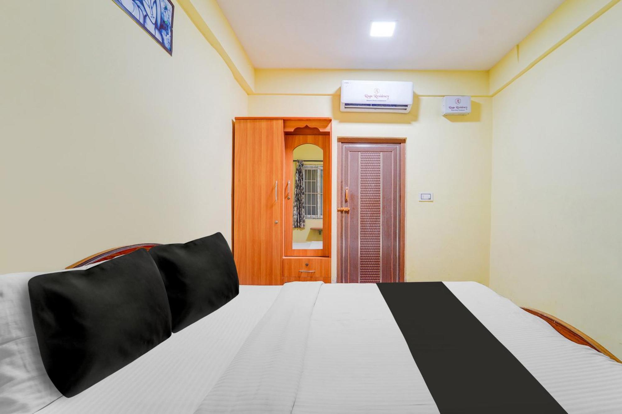Super Hotel O Airport Road Coimbatore Exterior photo